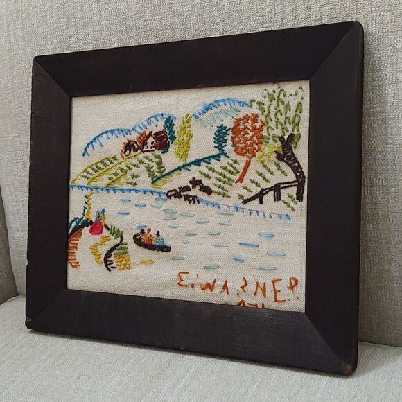 Vintage 1970's Handmade Crewel Fall Country Farm Scene Wood Framed Art Signed - Picture 10 of 11